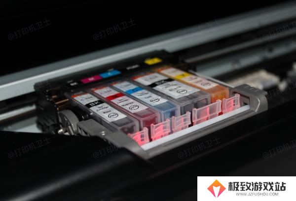 检查墨盒或碳粉盒